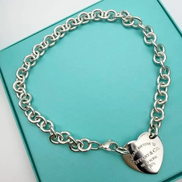 Tiffany & Co. Euc 15.25” approx XL center heart choker necklace - Picture 4 of 10